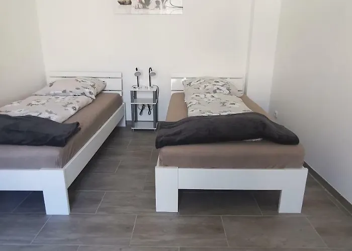 Aussen Pfui Innen Hui *